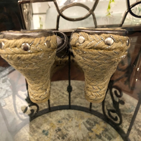 Shoes - Picture 3 of 5